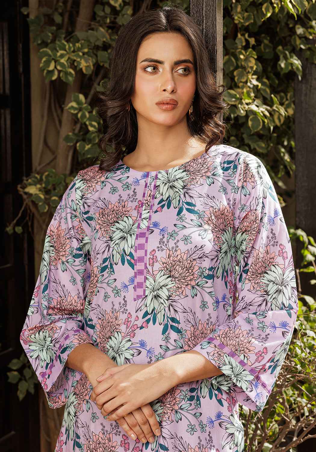 Lavender - 2 PC Stitched Lawn Suit - Zarasi.pk