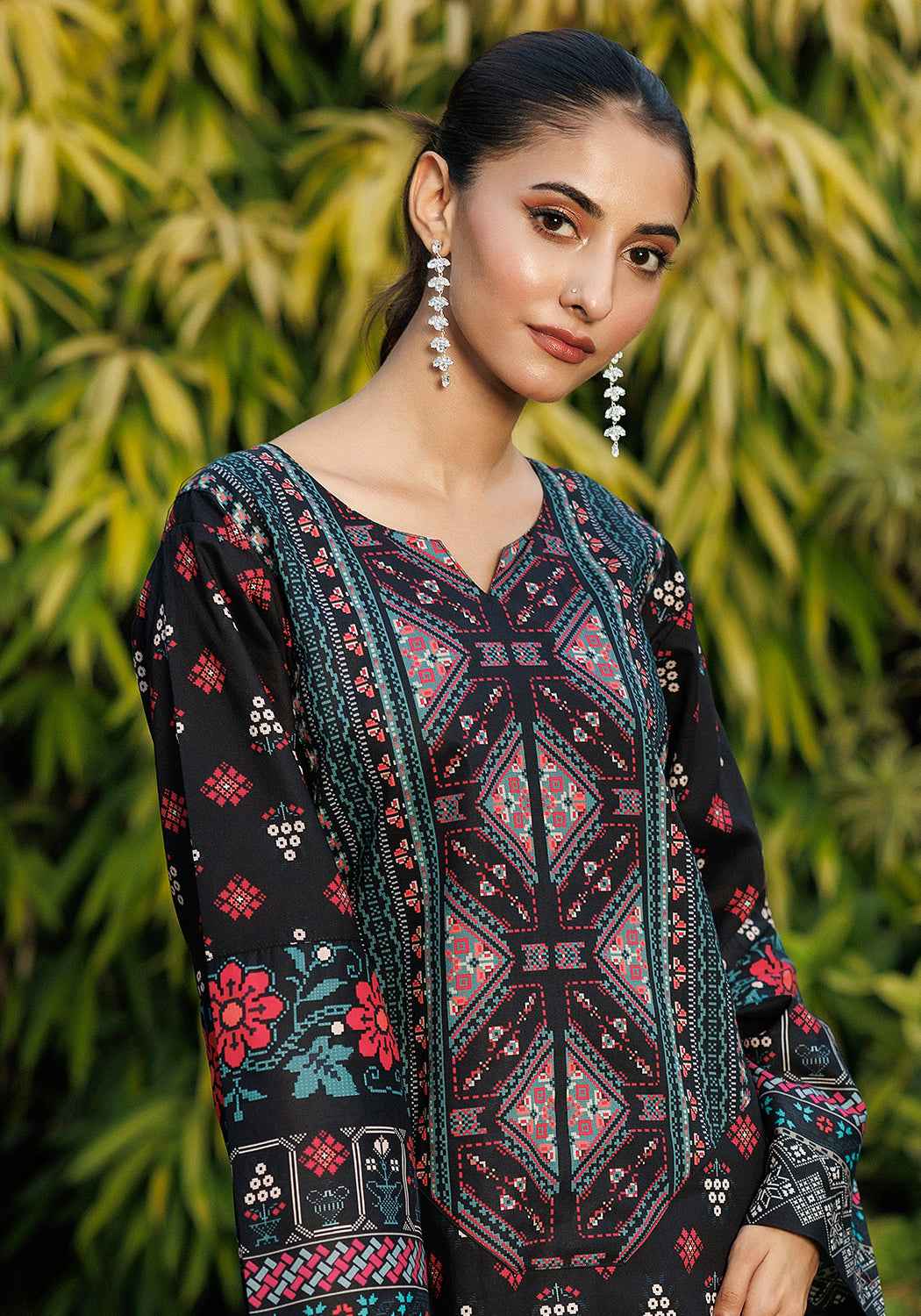 Tribal Charm -  2 PC Stitched Lawn Suit - Zarasi.pk
